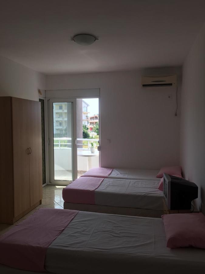 Apartmani Agovic Ulcinj Extérieur photo